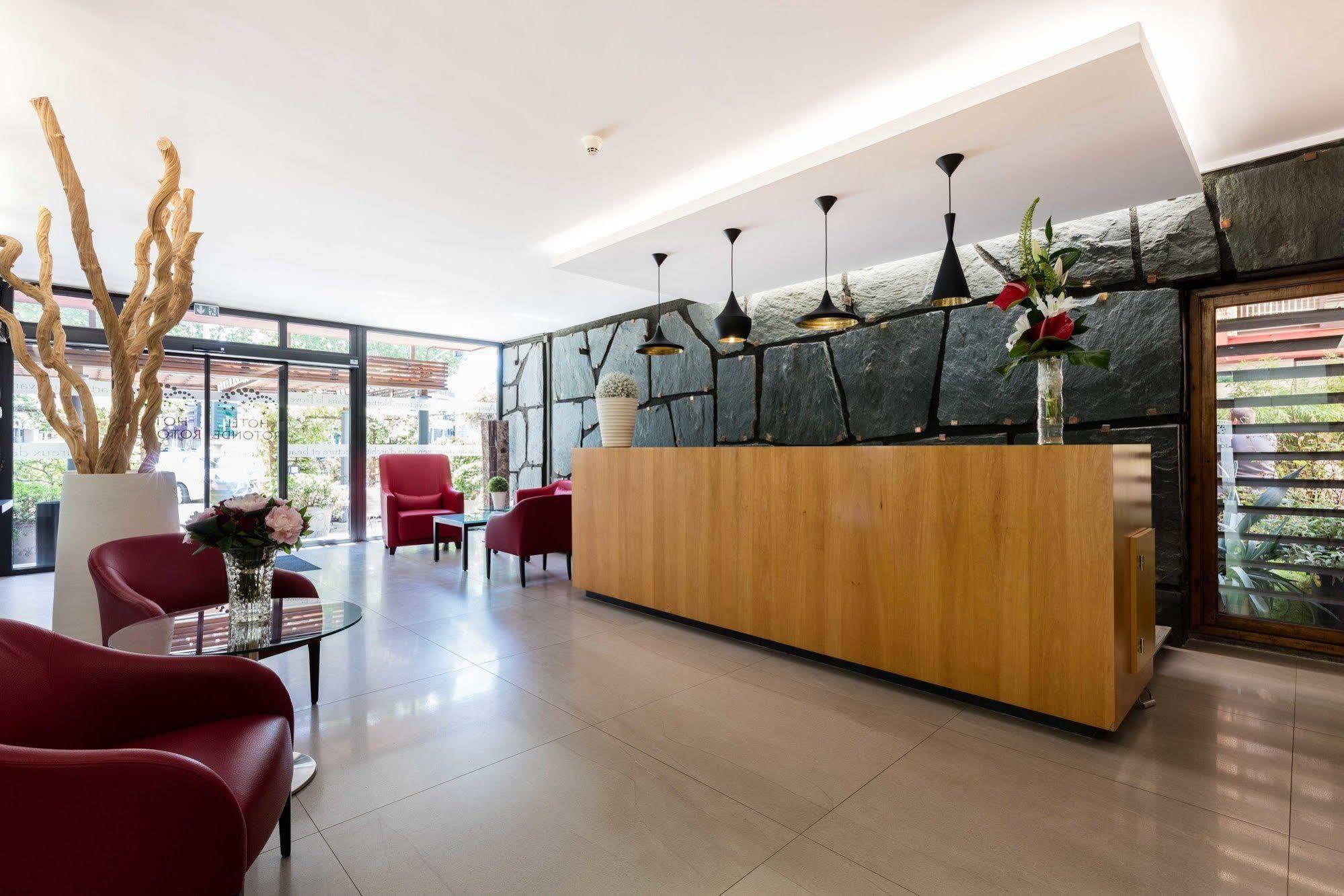 Hotel De La Rotonde Aix En Provence 4*