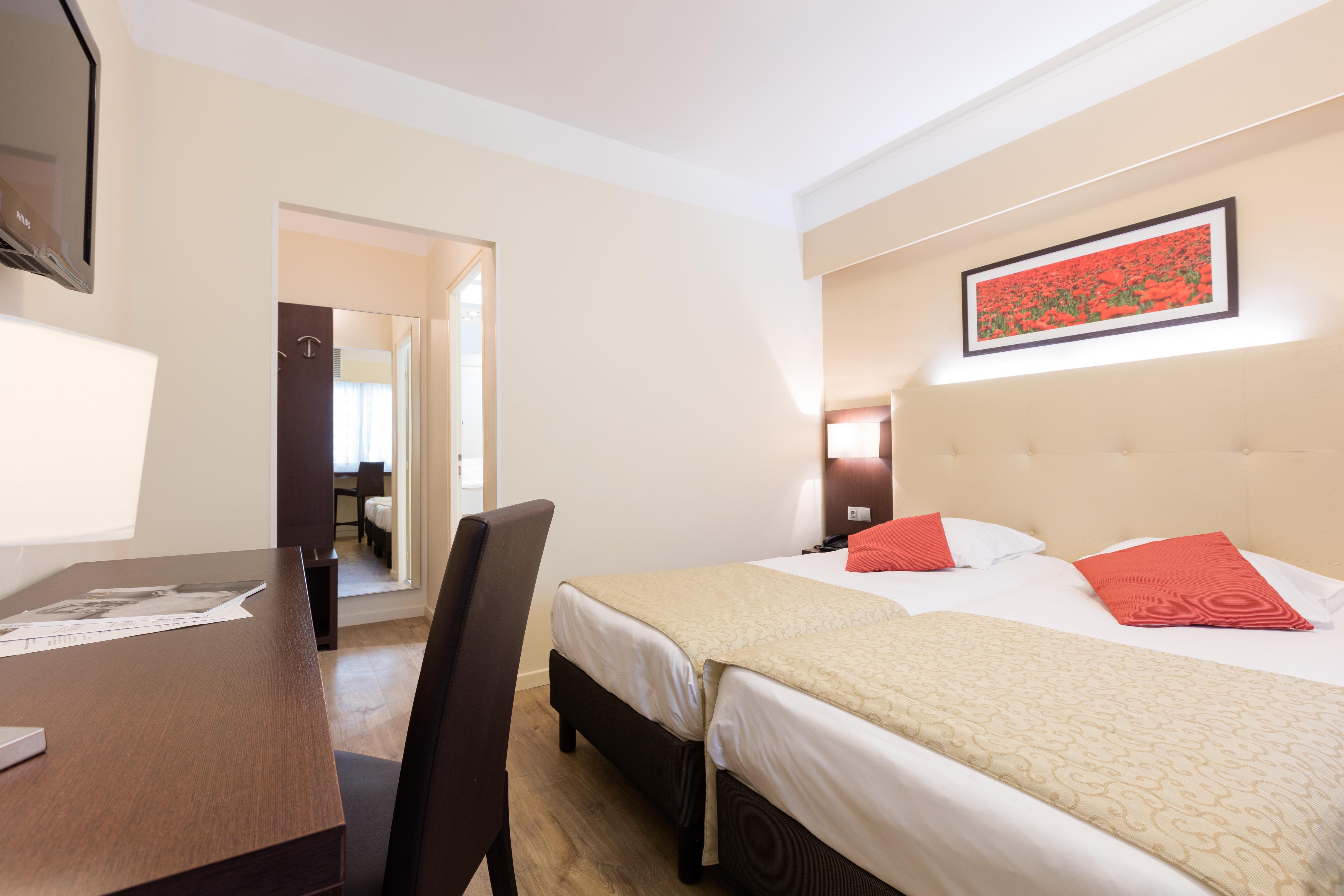 Hotel De La Rotonde Aix En Provence 4*