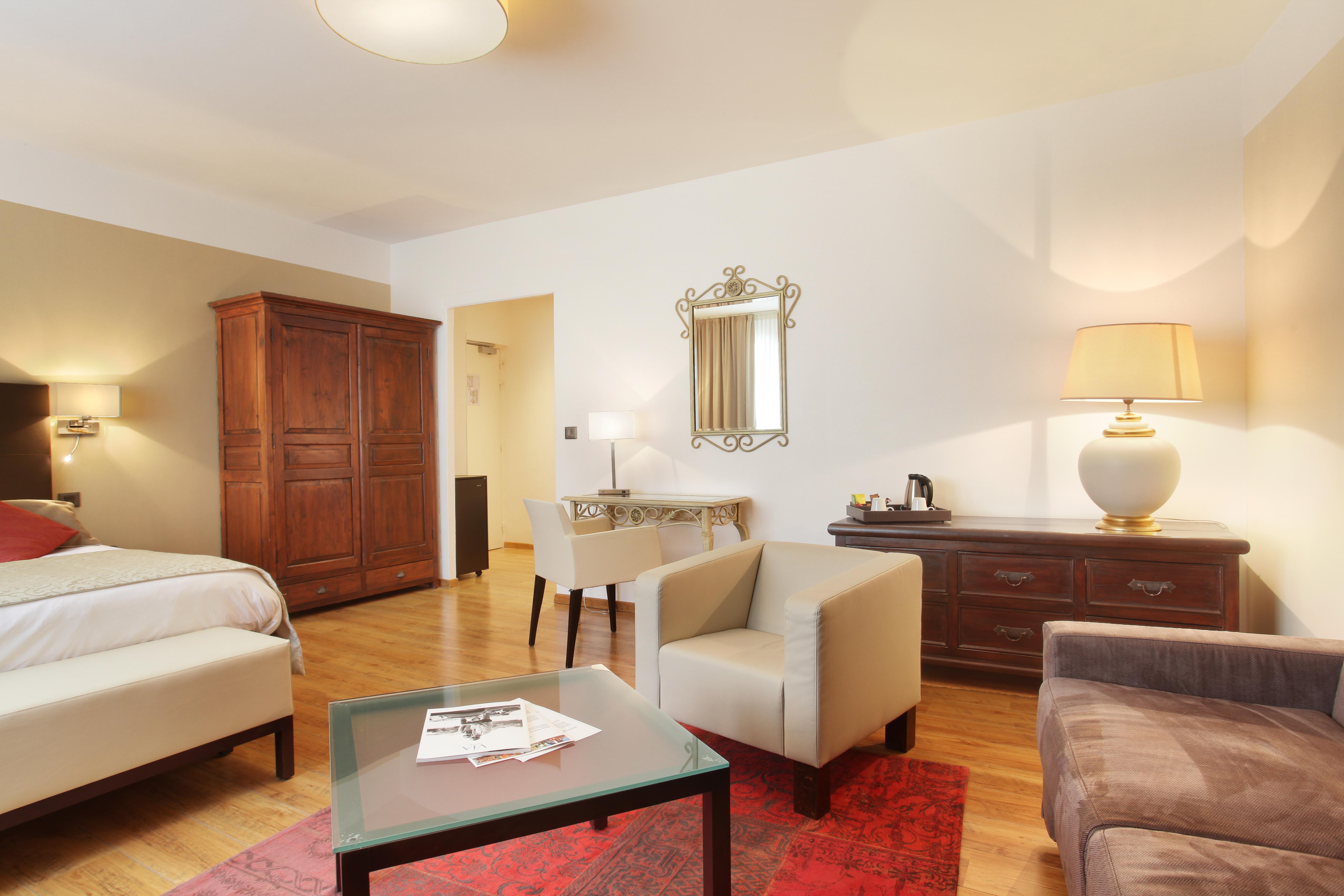 Hotel Rotonde 4*